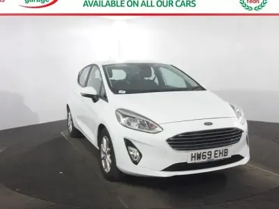 Używany Ford Fiesta Zetec 101 KM (74 kW) 2019 Biały Hatchback