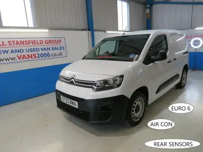 Used Citroën Berlingo 100 HP (73 kW) 2023 White MPV