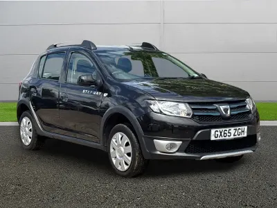 Used Dacia Sandero Lauréate 90 HP (66 kW) 2015 Black Hatchback