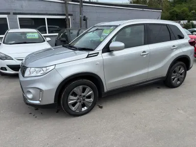 Używany Suzuki Vitara SZ-T 140 KM (102 kW) 2019 Srebrny SUV