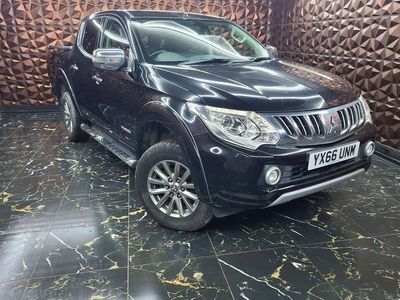 Black Used 2016 Mitsubishi L200 Warrior Pickup | £14,199 (Fair price)