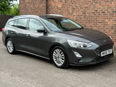 Używany Ford Focus Titanium 120 KM (88 kW) 2018 Szary Kombi