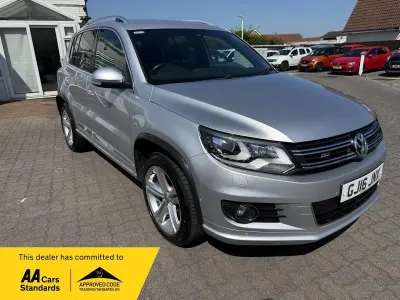 Używany VW Tiguan R-line Edition 2016 Srebrny SUV