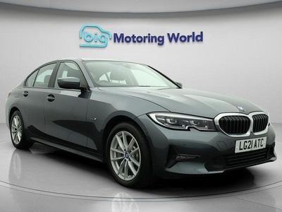 BMW 330e