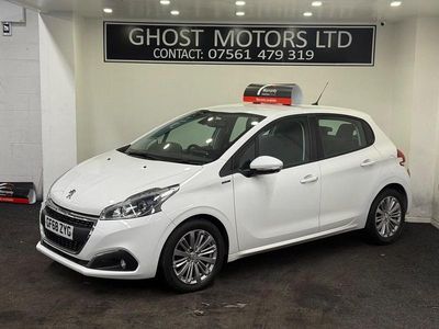 Used Peugeot 208 Signature Sky 2018 White Hatchback