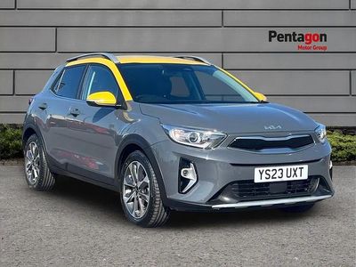 Used Kia Stonic 100 HP (73 kW) 2023 Grey SUV