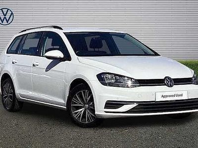 Used VW Golf VII SE 115 HP (84 kW) 2018 White Estate