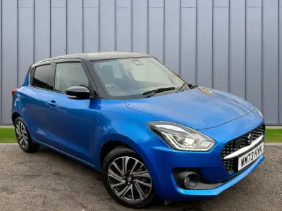 Begagnad Suzuki Swift SZ5 2023 Blå Halvkombi