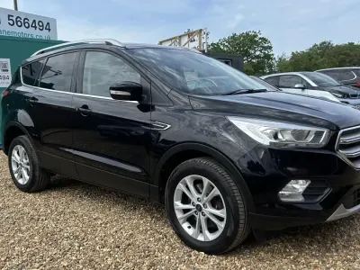 Used Ford Kuga Titanium 120 HP (88 kW) 2017 Black SUV