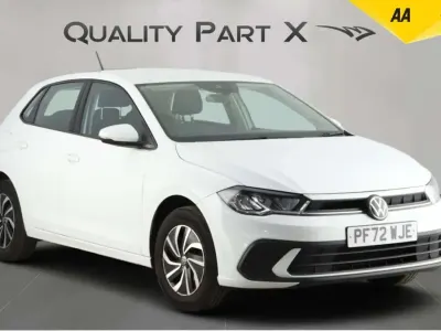 Used VW Polo Life 80 HP (58 kW) 2023 White Hatchback