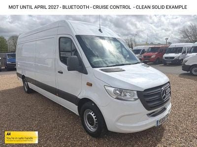 Używany Mercedes Sprinter 114 KM (83 kW) 2019 Biały Van