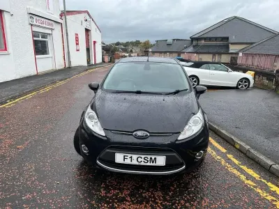 Used Ford Fiesta Titanium 118 HP (86 kW) 2012 Black Hatchback