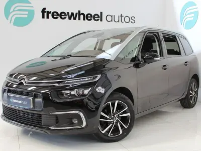 Używany Citroën Grand C4 Picasso Shine 2022 Czarny Minivan