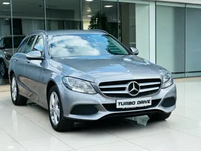 Second-hand Mercedes C220