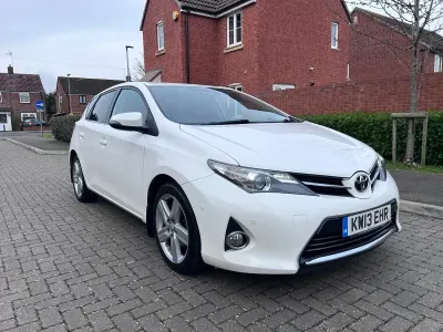 Used Toyota Auris