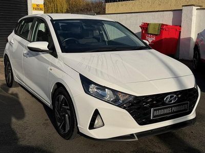 White Used 2021 Hyundai i20 SE Hatchback | £12,499 (Fair price)