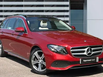 Begagnad Mercedes E220 Premium Plus 194 HK (142 kW) 2019 Kombi