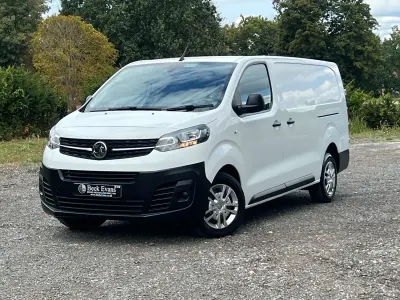 Used Vauxhall Vivaro S 100 HP (73 kW) 2021 White MPV