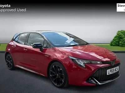 Used Toyota Corolla Sport 184 HP (135 kW) 2020 Red Hatchback