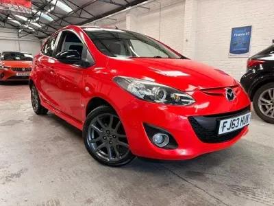 Używany Mazda 2 Edition 2013 Czerwony Hatchback