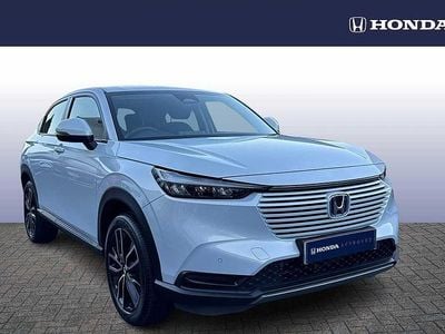 Used Honda HR-V Elegance 131 HP (96 kW) 2023 Premium sunlight white SUV