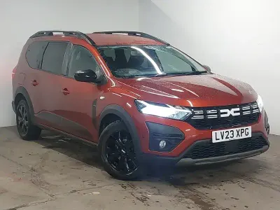 Used Dacia Jogger Extreme 109 HP (80 kW) 2023 Brown MPV
