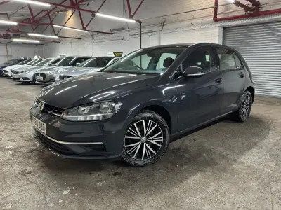 Second-hand VW Golf VII SE 115 CP (84 kW) 2018 Gri Hatchback