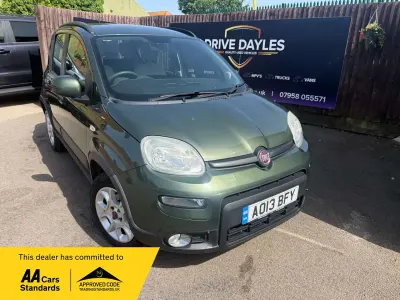 Used Fiat Panda Trekking 85 HP (62 kW) 2013 Green Hatchback
