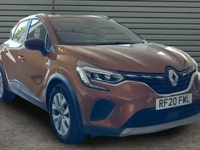 Used Renault Captur Iconic 101 HP (74 kW) 2020 Orange SUV