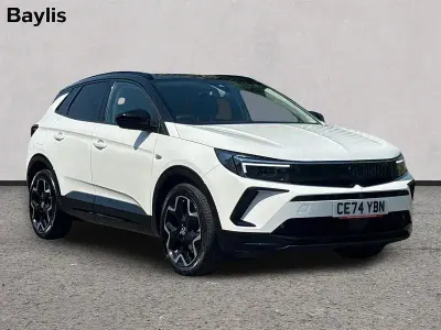 Second-hand Vauxhall Grandland X Ultimate 2024 Alb SUV