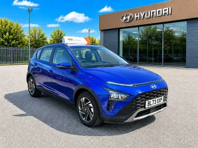 Używany Hyundai Bayon SE 100 KM (73 kW) 2023 Niebieski SUV