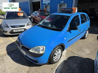 Used Vauxhall Corsa Comfort 89 HP (65 kW) 2001 Blue Hatchback