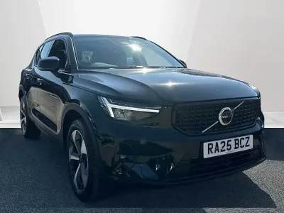 Used Volvo XC40 Plus 197 HP (144 kW) 2025 Black SUV