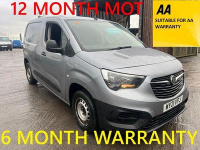 Used Vauxhall Combo Edition 100 HP (73 kW) 2021 Grey MPV