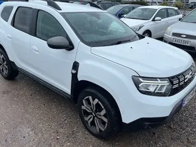 Used Dacia Duster Journey 90 HP (66 kW) 2023 White SUV
