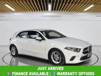 Used Mercedes A180 SE 116 HP (85 kW) 2020 White Hatchback