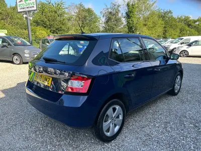 Used Skoda Fabia SE 75 HP (55 kW) 2018 Blue Hatchback