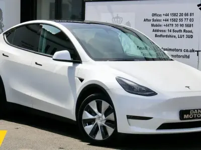 Used Tesla Model Y Long Range AWD 378 kW (514 HP) 2022 White SUV