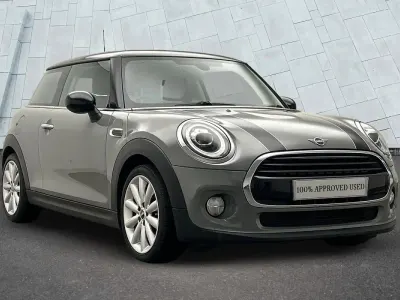 Begagnad Mini Cooper Classic 134 HK (98 kW) 2019 Grå Halvkombi