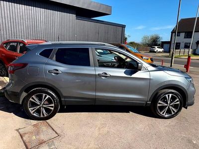 Used Nissan Qashqai 360º 110 HP (80 kW) 2017 Grey SUV