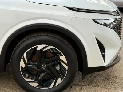 Used Nissan Qashqai N-Connecta 140 HP (102 kW) 2025 White SUV