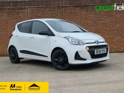 Gebraucht Hyundai i10 GO! 2018 Weiß Kleinwagen