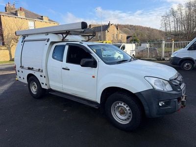 White Used 2016 Isuzu D-Max Pickup | £5,499 (Good price)