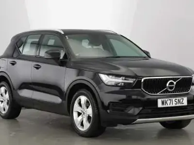 Used Volvo XC40 Momentum 163 HP (119 kW) 2021 Onyx black SUV
