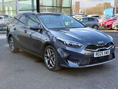 Used Kia Ceed 138 HP (101 kW) 2025 Grey Hatchback
