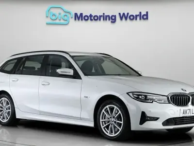 Begagnad BMW 330e