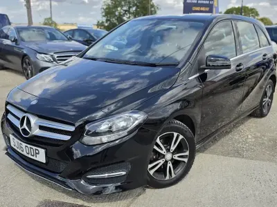 Used Mercedes B180 SE 107 HP (78 kW) 2016 Black Hatchback