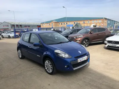 Used Renault Clio Dynamique 2011 Blue Hatchback