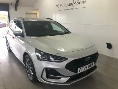 Used Ford Focus ST-Line 125 HP (91 kW) 2025 Silver Estate