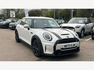 Used Mini Cooper S Comfort 176 HP (129 kW) 2024 White Hatchback